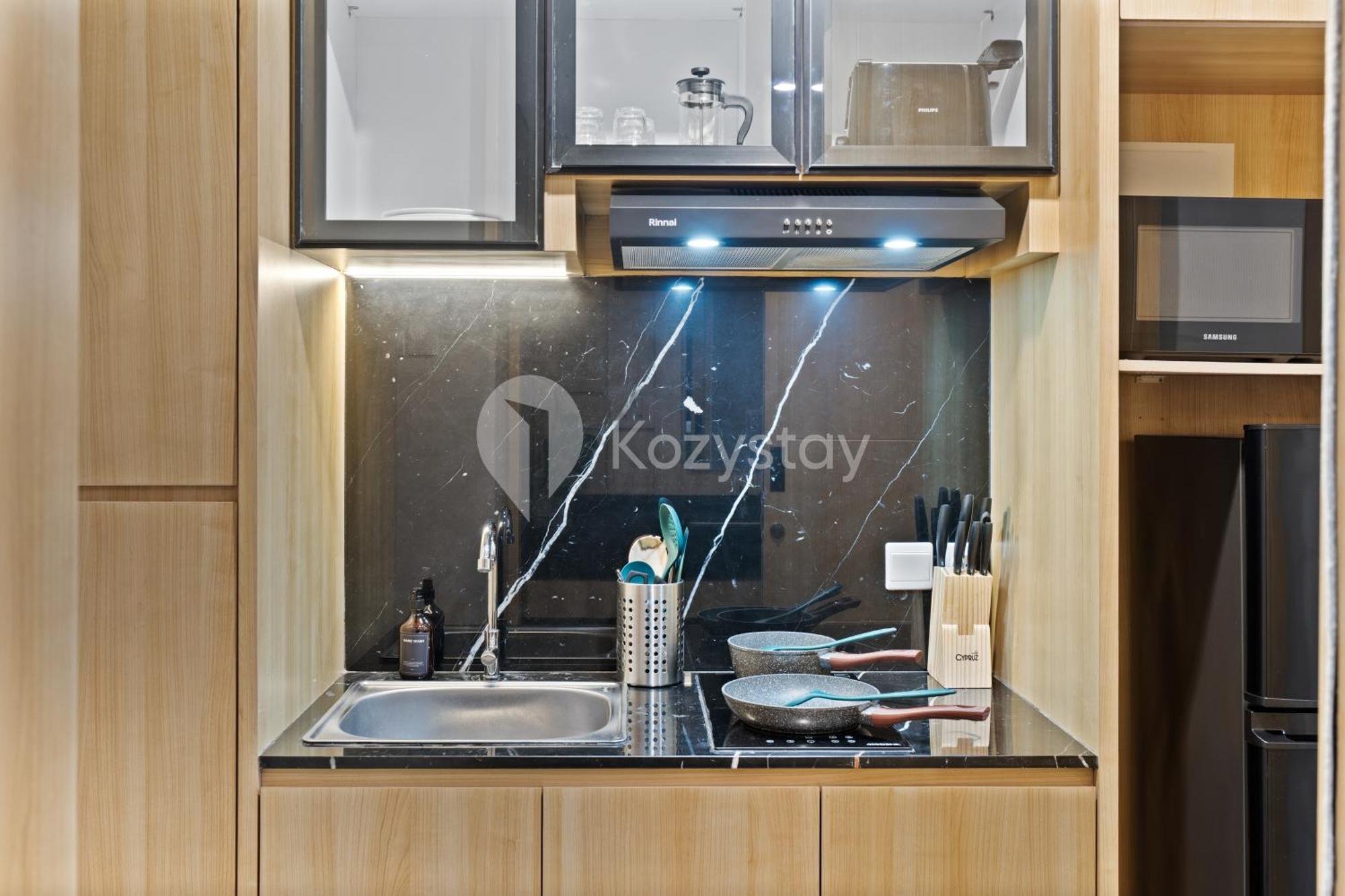 Rivana By Kozystay - *